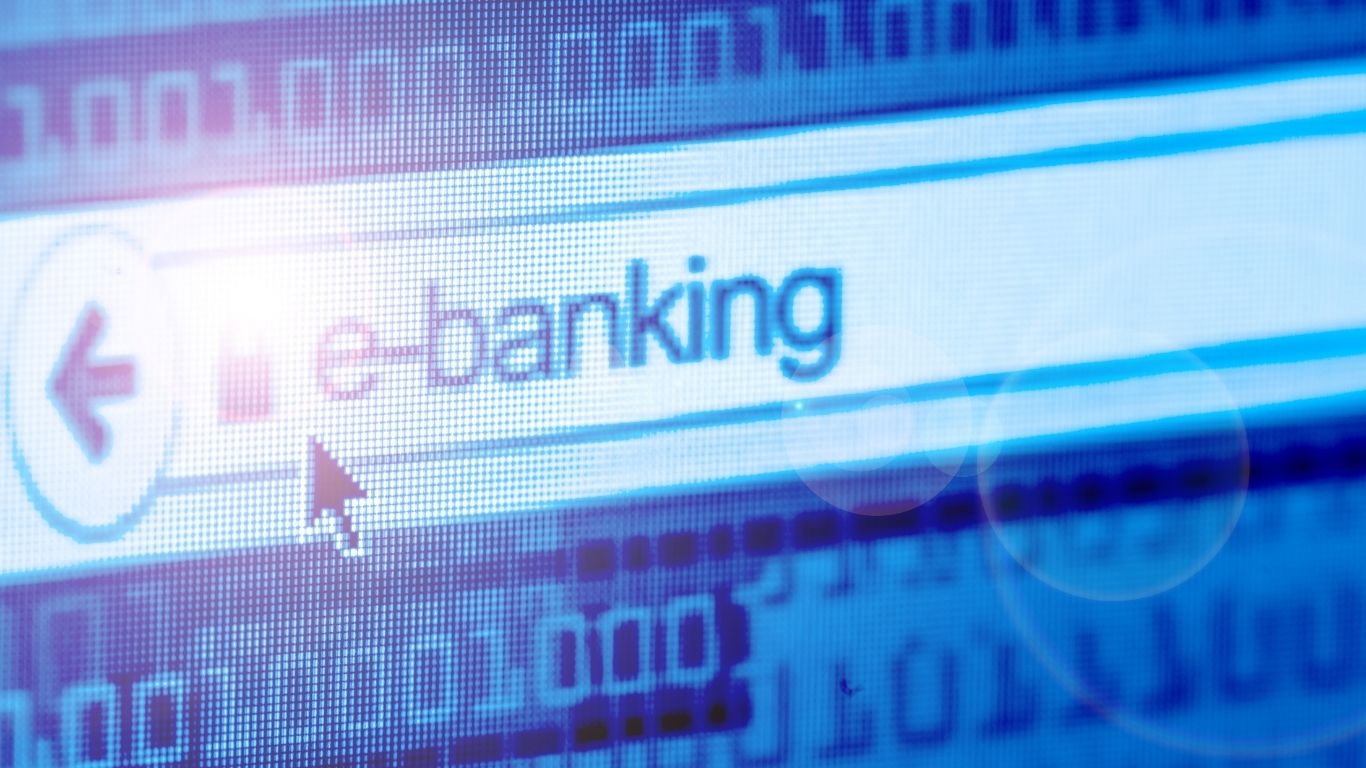 E-Banking sebagai Wujud Transformasi Digital