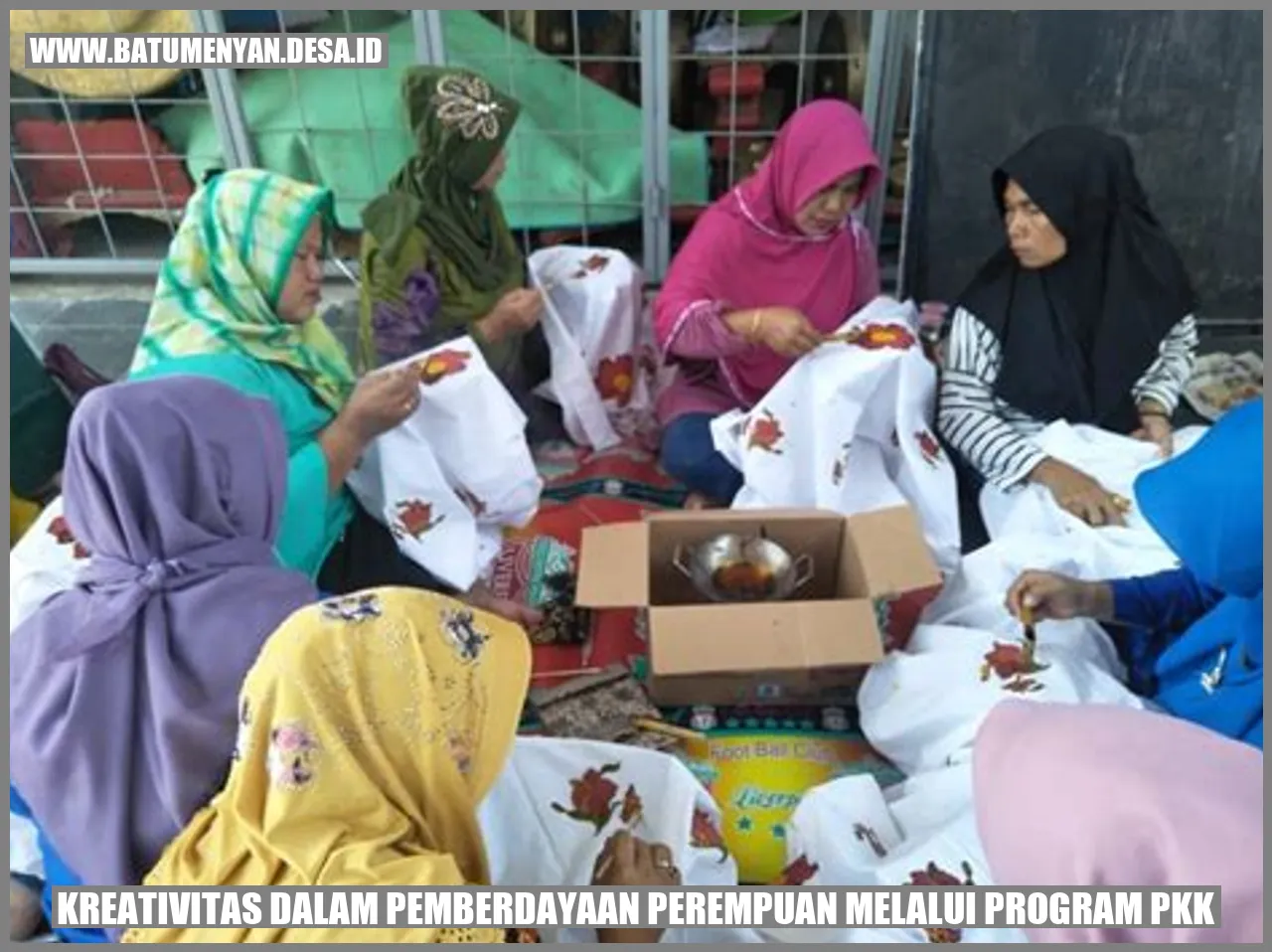 Kreativitas dalam Pemberdayaan Perempuan Melalui Program PKK